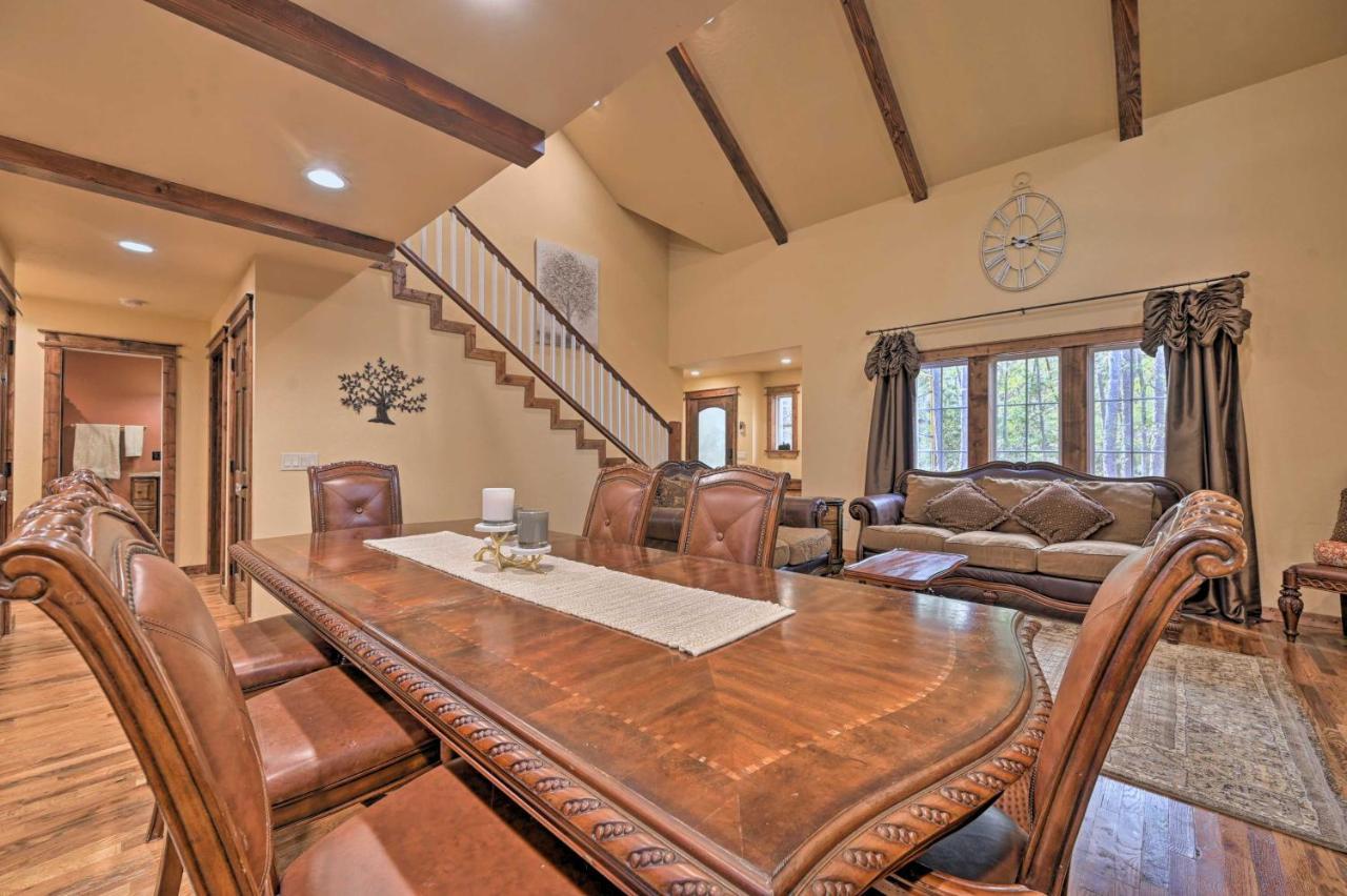 Tudor-Style Broken Bow Cottage With Hot Tub And Decks! Stephens Gap Exterior foto
